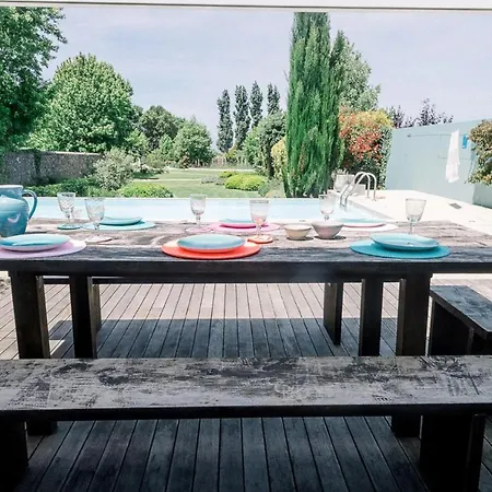 Villa Pedras De Moledo Sleeps 10 With Pool And Wifi