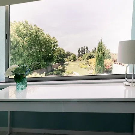 Pedras De Moledo Sleeps 10 With Pool And Wifi